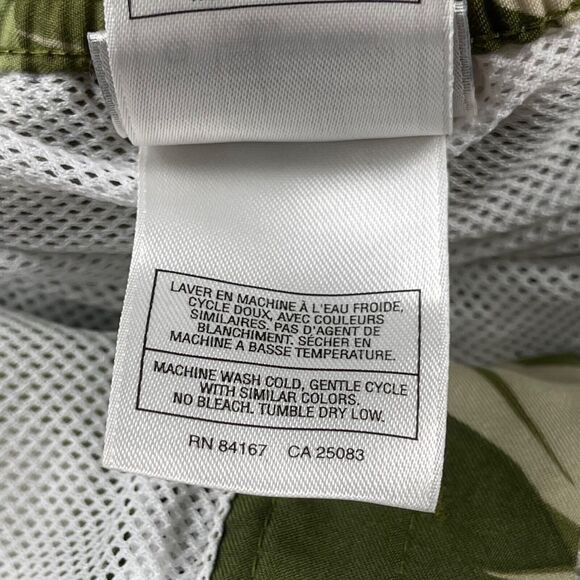 Disney Shopping Swim Trunks Mens Large Green Camo Mickey Mouse Cargo Mesh Lined - Picture 10 of 11